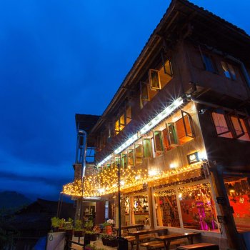 龙胜龙脊梯田花点心思精品酒店