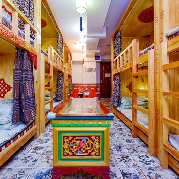 童景花园青年旅社(重庆超级VIP洪崖洞店)(原泰安大厦店)