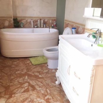 重庆刘女士特色民宿(拓展路分店)酒店提供图片