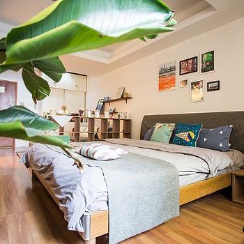 重庆九肆城市民宿解放碑店酒店提供图片