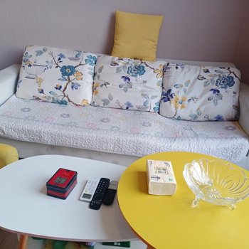 宜昌恋红酒的郎公寓酒店提供图片