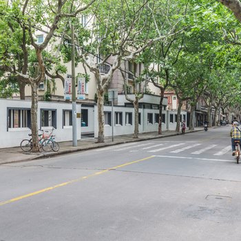 上海人民广场-双复式LOFT老弄堂石库门一居室老洋房(永嘉路店)酒店提供图片
