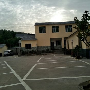 京山梅园大酒店