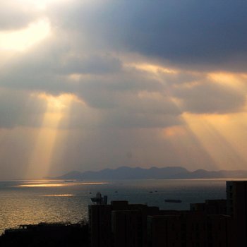 青岛空岛海舍市中心无敌海景复式大宅复式酒店提供图片