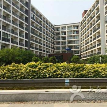 废弃秦皇岛老龙头假日蓝湾日租公寓