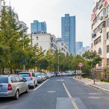 青岛海边的家啤酒城地铁100米宽敞大三居普通公寓酒店提供图片