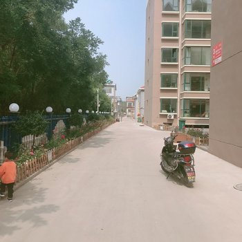 灵石无心猪公寓(2号店)酒店提供图片