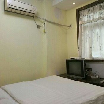 成都YOYO特色民宿(老簇马路分店)酒店提供图片