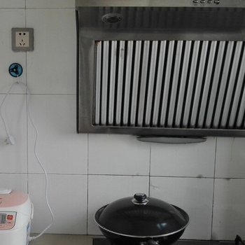 成都爱恋家庭旅馆西南交大犀浦校区店酒店提供图片