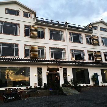 丹霞山丹霞印象连锁客栈(艺术家店)酒店提供图片