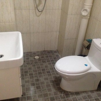 济南心怡主题公寓长清大学城店