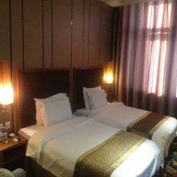 双鸭山雨顺时尚艺术宾馆(四马路店)酒店提供图片