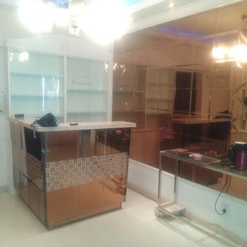 西宁雅致家庭宾馆中心广场店酒店提供图片