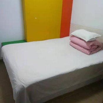 骏怡连锁酒店(青岛董家口港泊里汽车站店)