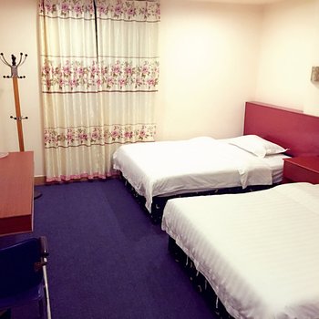 依丹连锁公寓(广州新白云机场店)