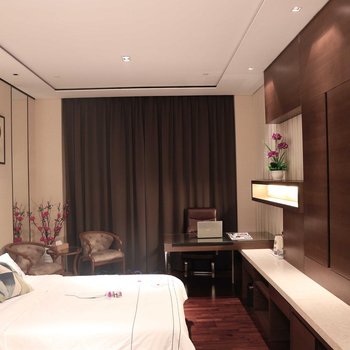 遇家精品酒店公寓(火车东站保利中汇店)酒店提供图片