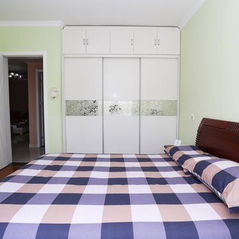 西安清香雨荷特色民宿(阿房一路辅路分店)酒店提供图片