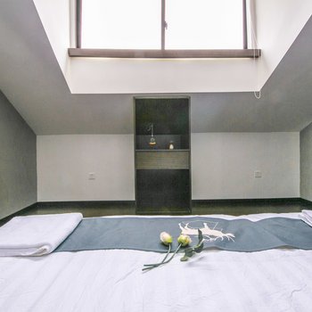 上海Alive日式榻榻米两居室近黄浦江普通公寓(北苏州路店)酒店提供图片