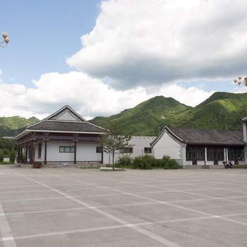 承德隆化县热河温泉休闲城酒店提供图片
