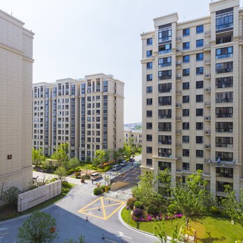 上海金鹰华庭公寓(虹中路与紫乐路交叉口分店)酒店提供图片