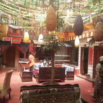 拉萨吉祥圣雪藏餐客栈酒店提供图片