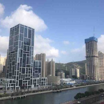 大连斯维登度假公寓(新星星海中心)