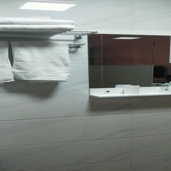 防城港防城区舒适温馨三室房公寓酒店提供图片
