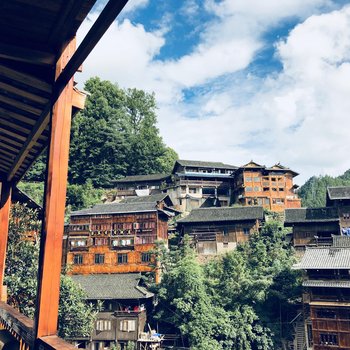 西江千户苗寨栖隐居全景民宿