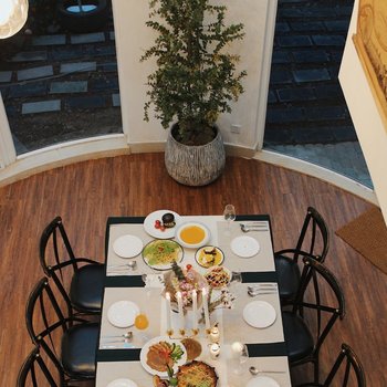 重庆故事的小黄花公寓(五江路分店)酒店提供图片