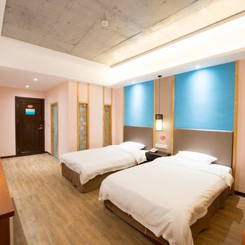 栾川满洲里度假山庄酒店提供图片