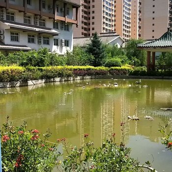 宕昌银河阳光酒店