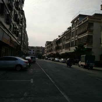 阳光公寓(佛山桃村店)