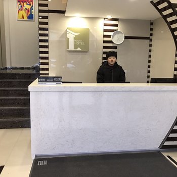 上海易佰良品酒店繁荣路店