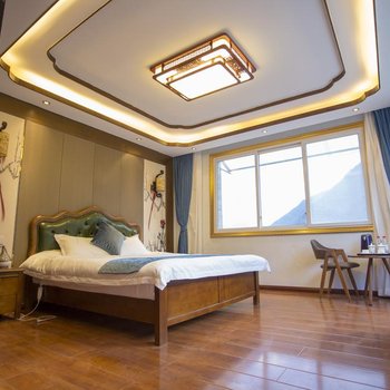 康定雅拉山舍