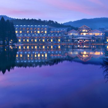明月山梦月山庄
