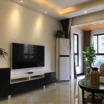 成都王熙朵s特色民宿(春江西路分店)酒店提供图片