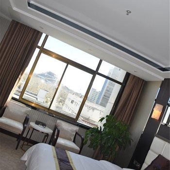 拉萨世峰大酒店酒店提供图片