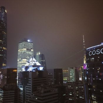 广州珠江新城地铁上盖美领馆广交会高景观日式普通公寓酒店提供图片