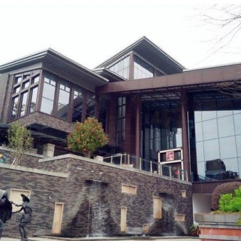 广州明月山溪逸林别墅