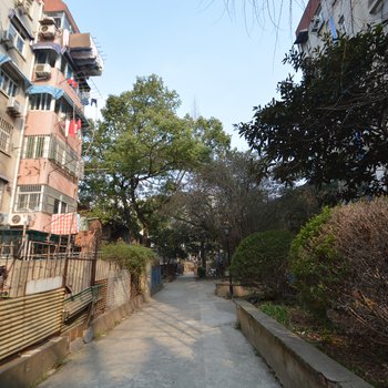 别样年华公寓(南京南林一村店)