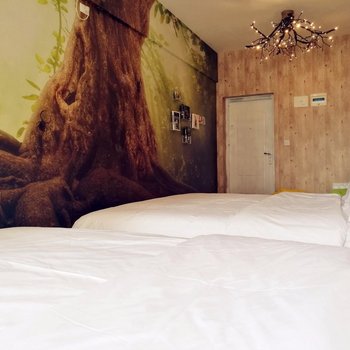 重庆酷虫王国民宿酒店提供图片