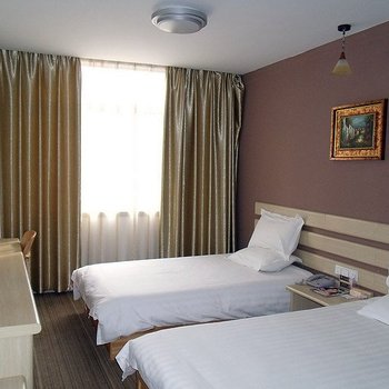 亚玛宾馆(临沧汀旗路店)酒店提供图片