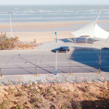 烟台精装海景房1公寓(南山·星海湖畔会所分店)