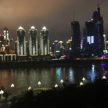 重庆雪儿y公寓(星际传奇分店)