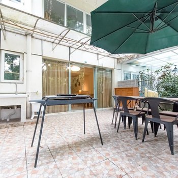 成都一一(00143770)公寓(青景村分店)