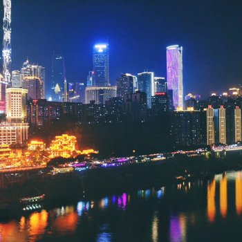 重庆邹佳芯公寓酒店提供图片