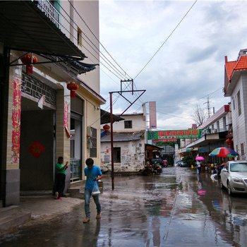 瑞丽毛毛旅馆酒店提供图片
