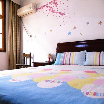 凤凰心缘客栈酒店提供图片