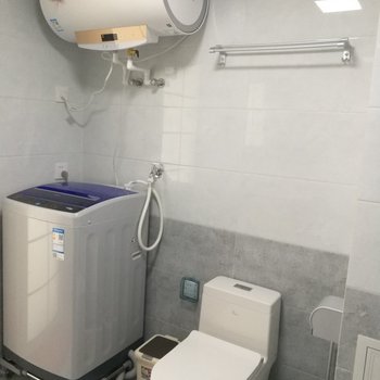 威海海边溜达的闲人特色民宿(火炬八街分店)酒店提供图片