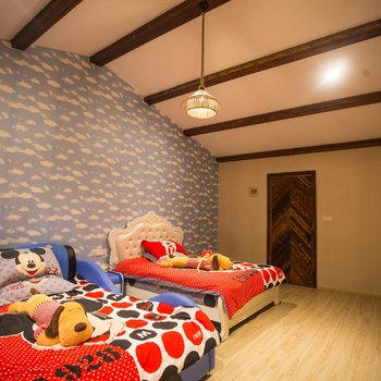 �Ϻ�С����ˮ��Ʒ���޾Ƶ��ṩͼƬ